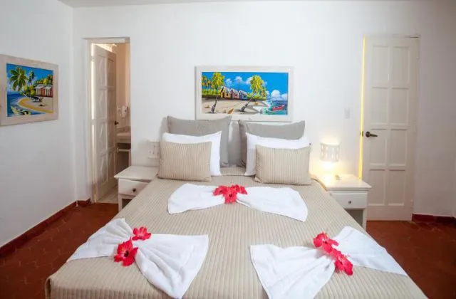Los Corales Village Punta Cana habitacion cama king size